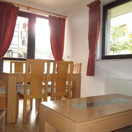 Winslow Highland Apartment شقة
